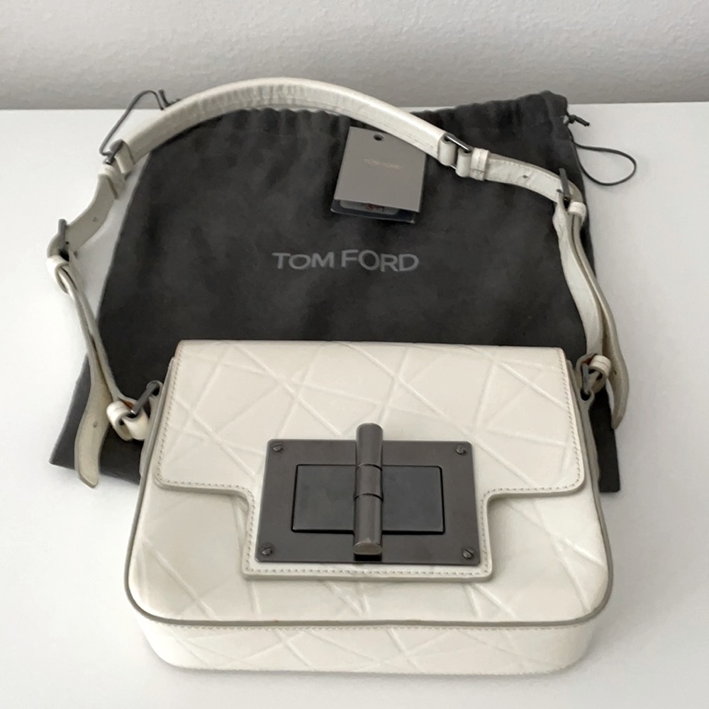 Crossbody bag